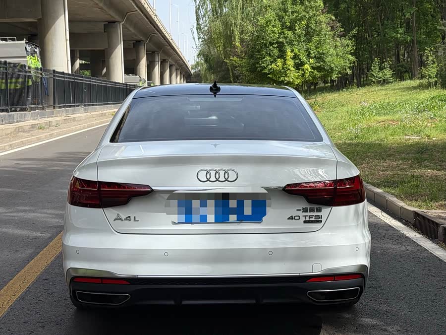 Audi A4L 2020