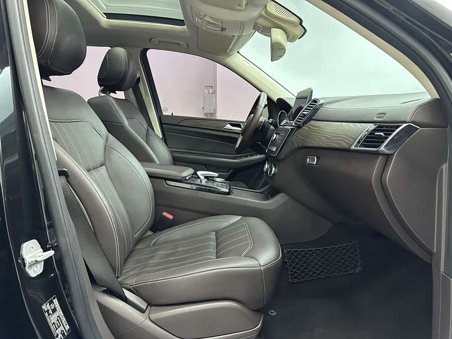 Mercedes-Benz GLE 2016 — фото 13