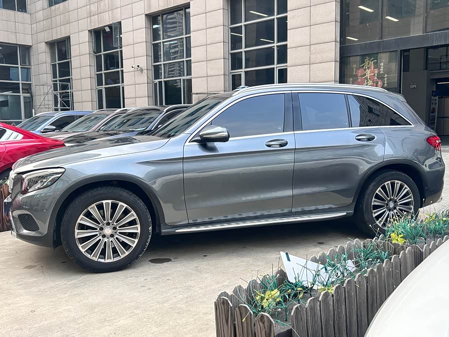 Mercedes-Benz GLC 2016