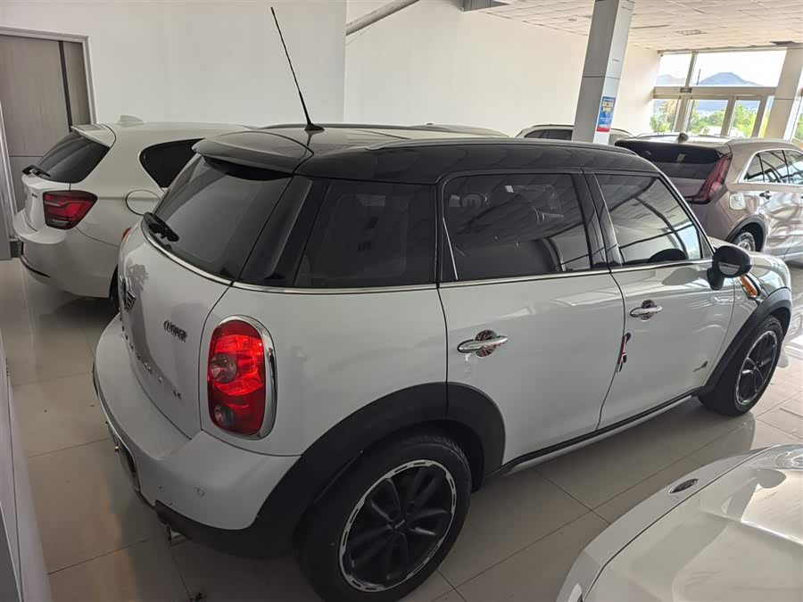 MINI Countryman 2014 — фото 11