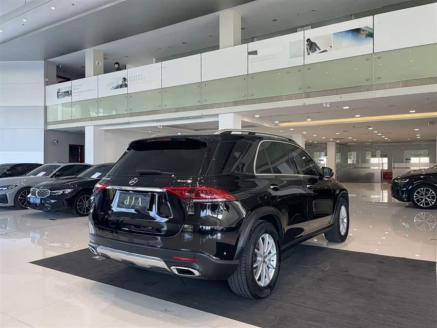 Mercedes-Benz GLE 2021