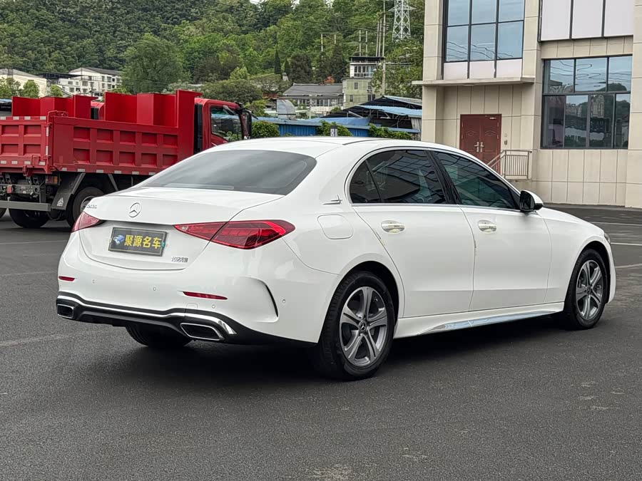 Mercedes-Benz C-Class 2022