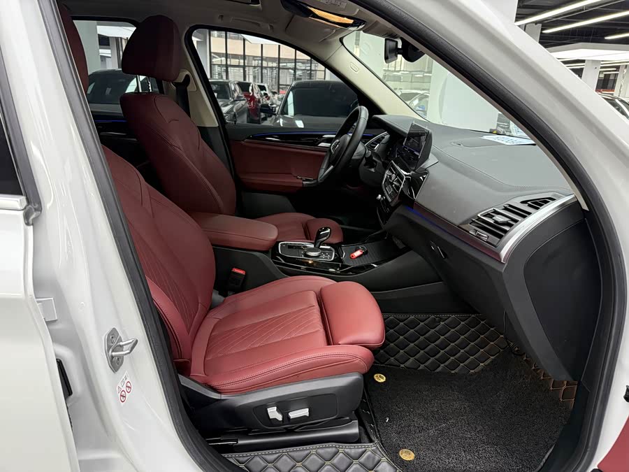 BMW X3 2022 — фото 10