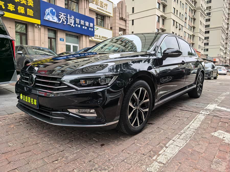 Volkswagen Magotan 2020