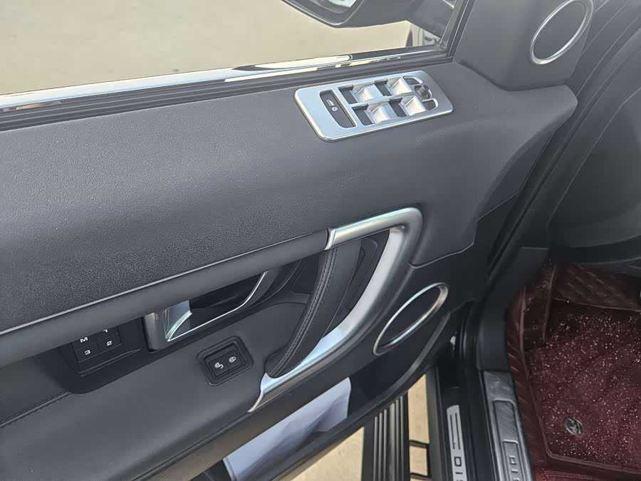 Land Rover Discovery Sport 2016