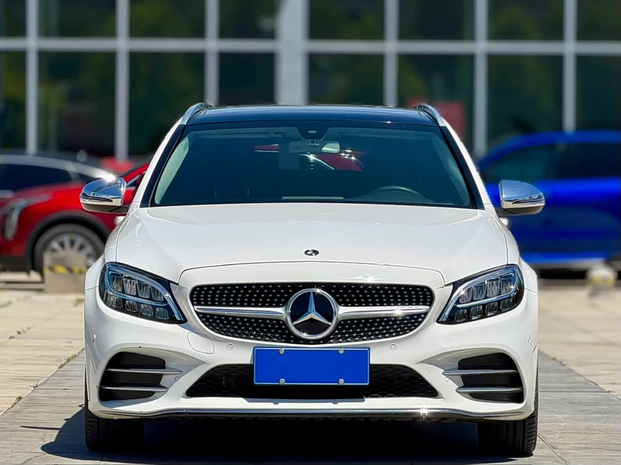 Mercedes-Benz C-Class 2020