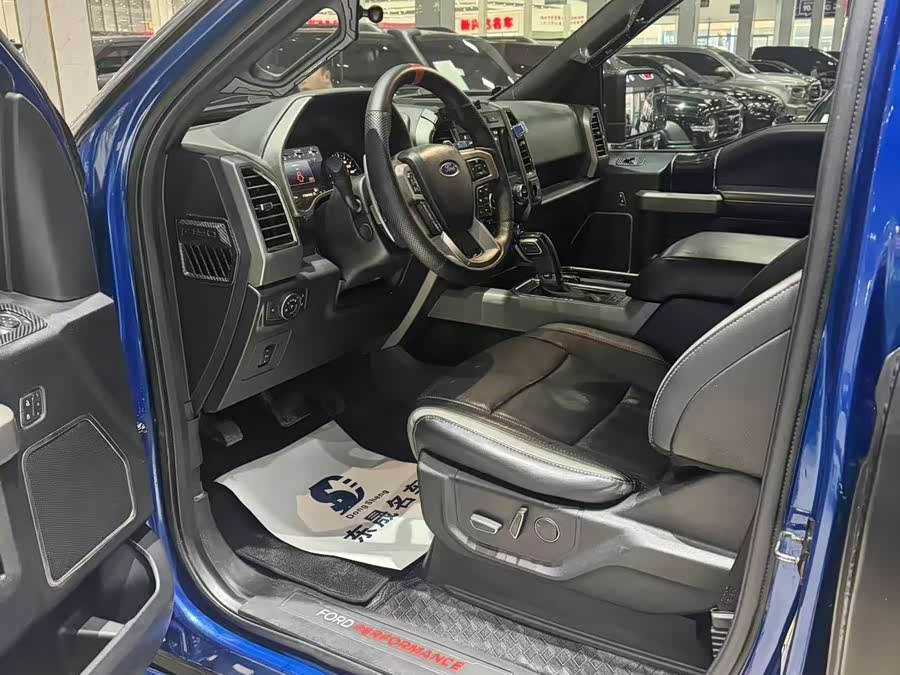 Ford F-150 Raptor 2018