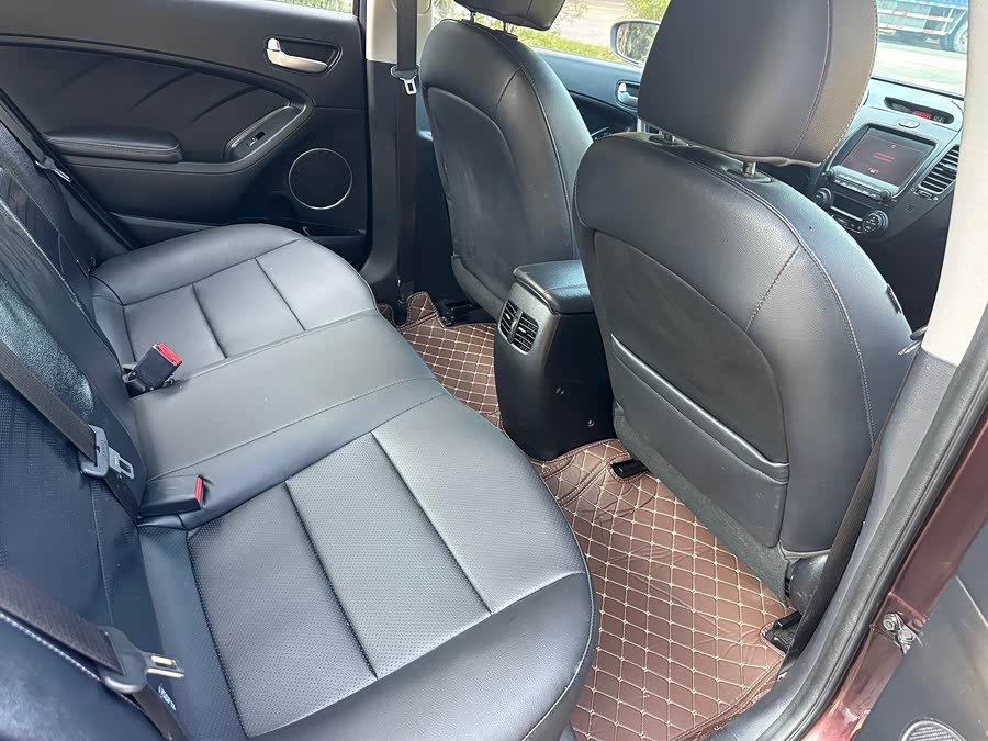 Kia K3 2017