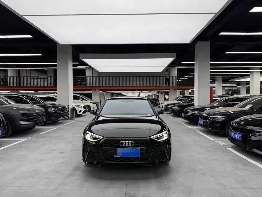 Audi A4L 2025