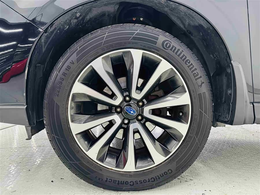 Subaru Forester 2016 — фото 10