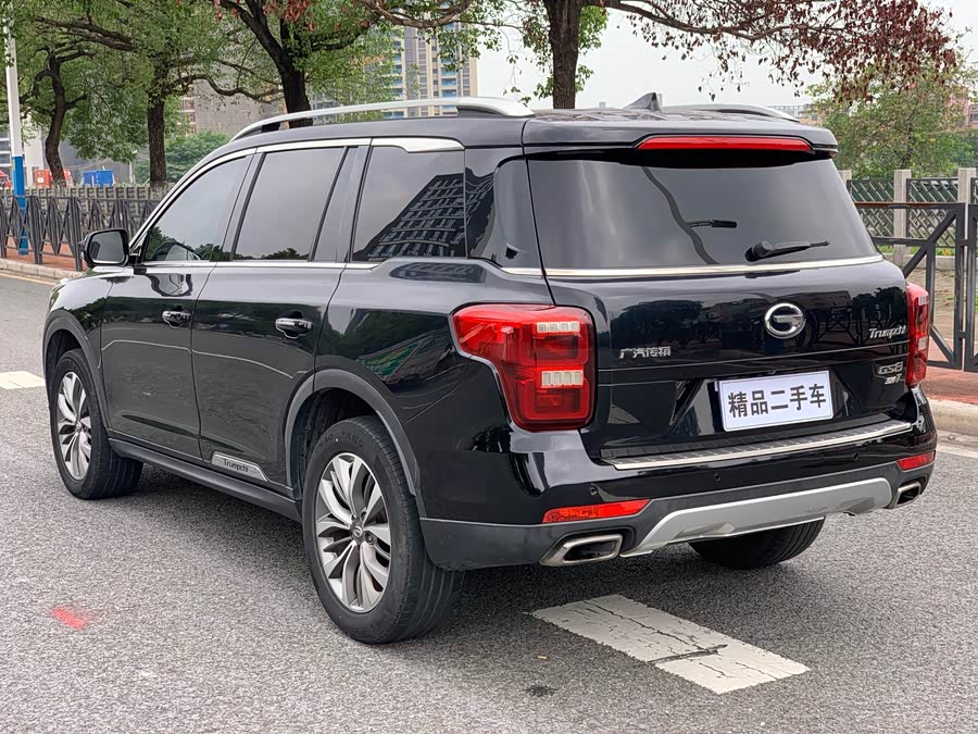 GAC Trumpchi GS8 2017