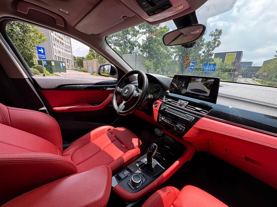BMW X2 2022 — фото 12