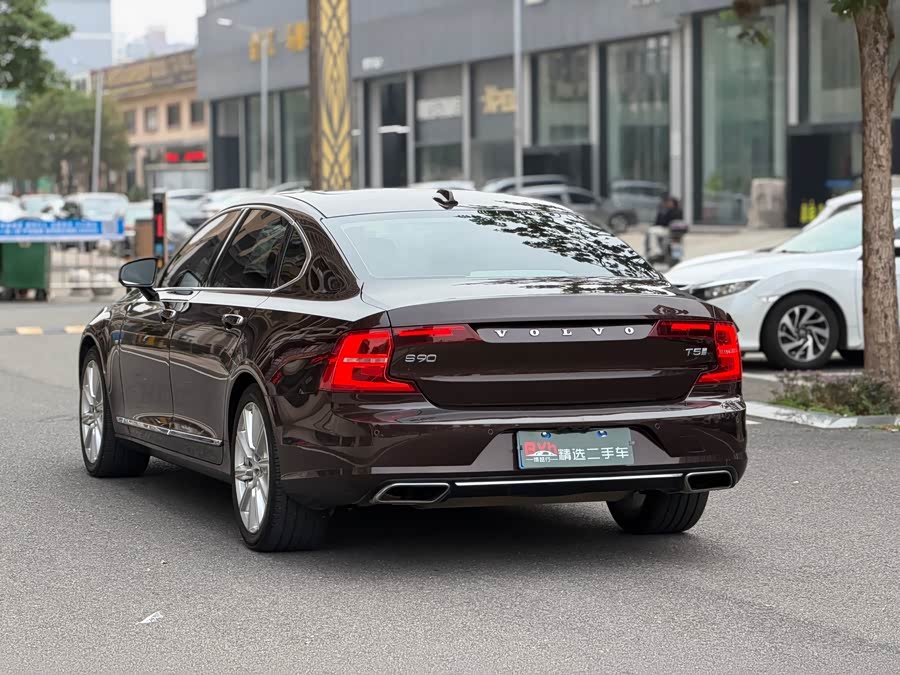 Volvo S90 2017