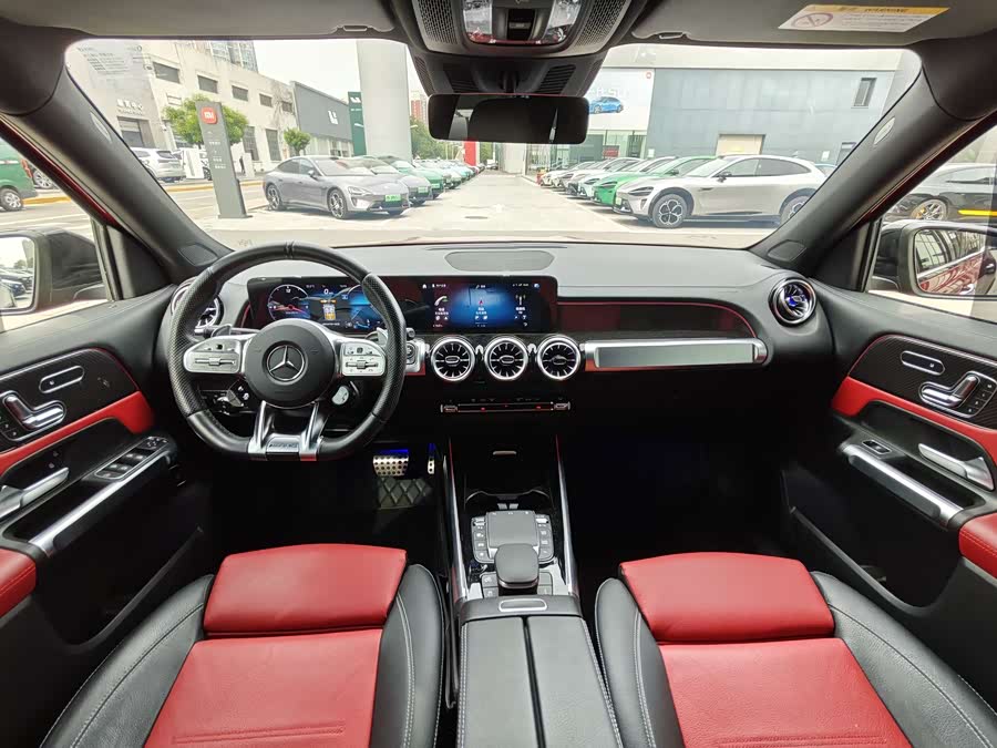 Mercedes-Benz GLB AMG 2021