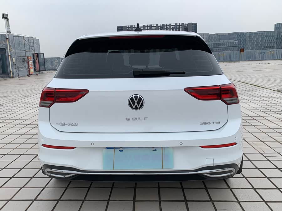 Volkswagen Golf 2021
