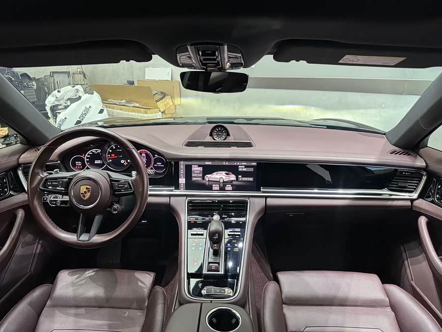Porsche Panamera 2021