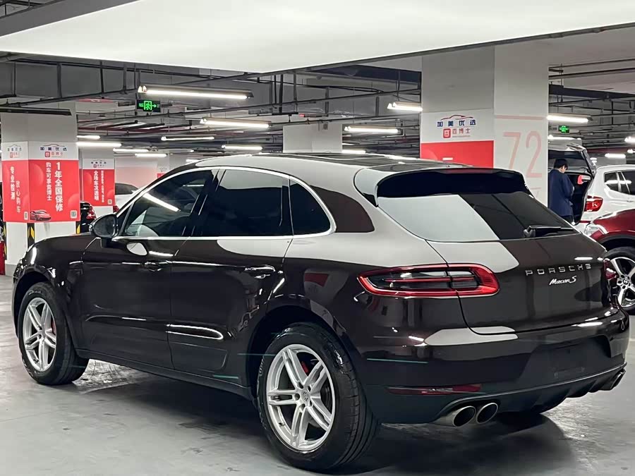 Porsche Macan 2014