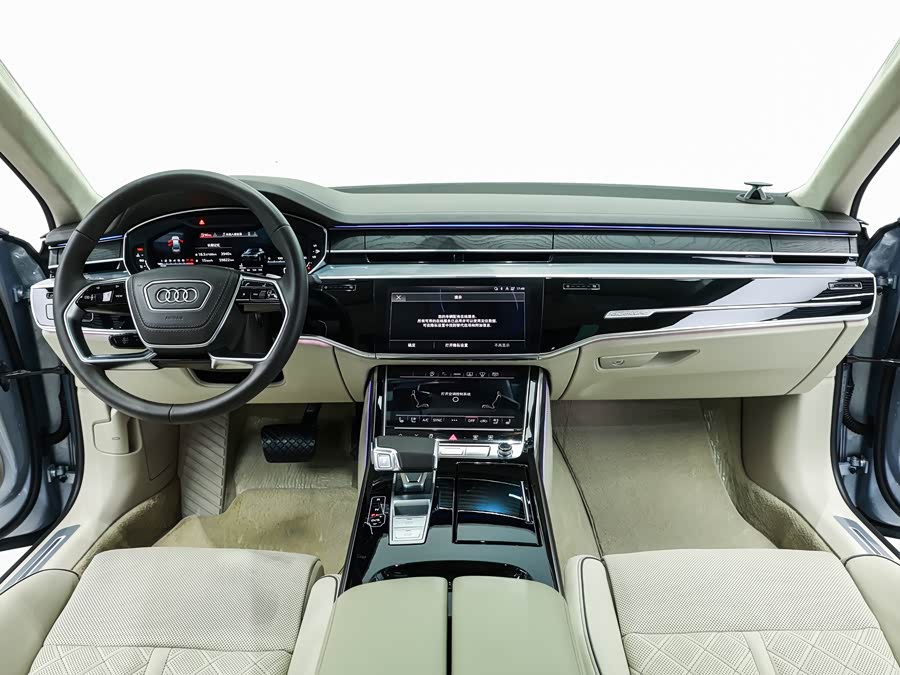 Audi A8 2022 — фото 17