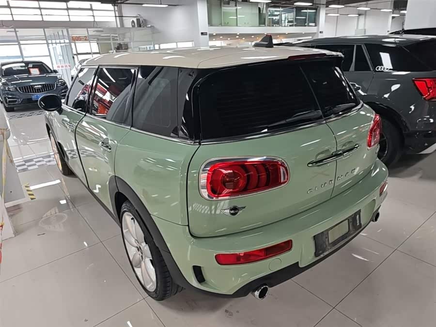 MINI Clubman 2016