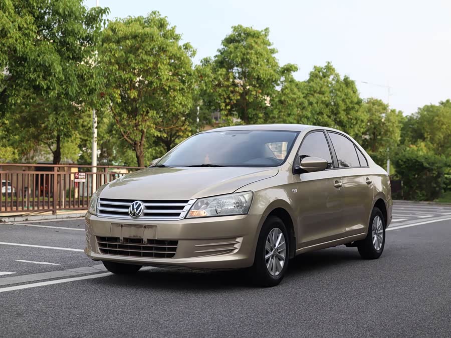 Volkswagen Santana 2013