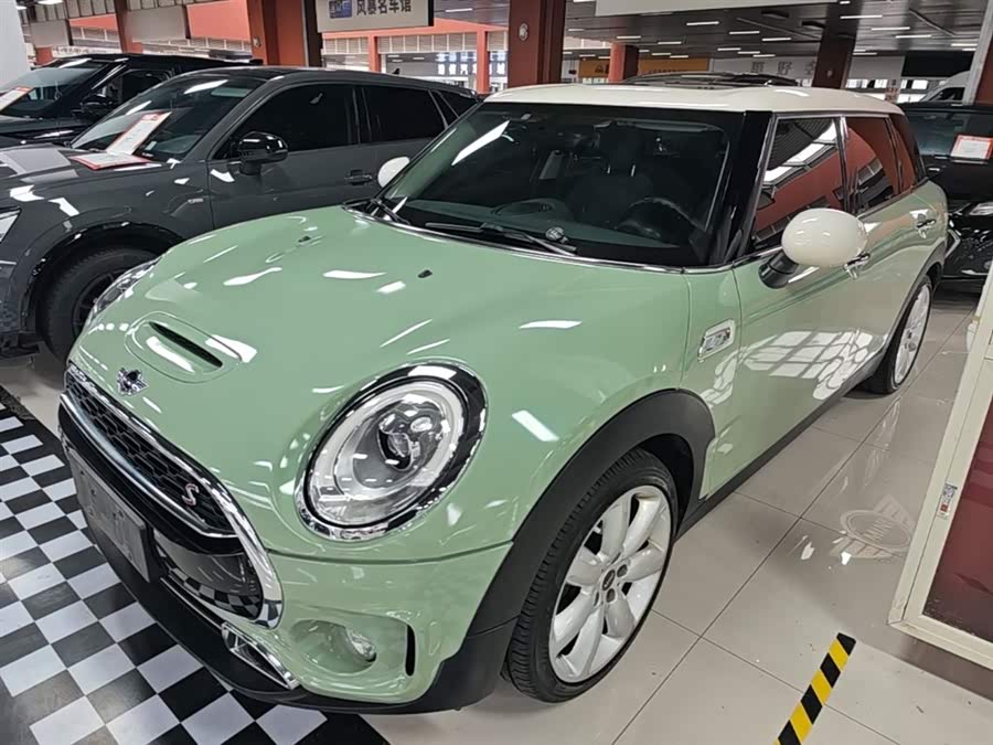 MINI Clubman 2016