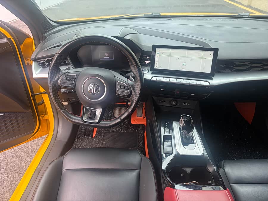 MG MG5 2021