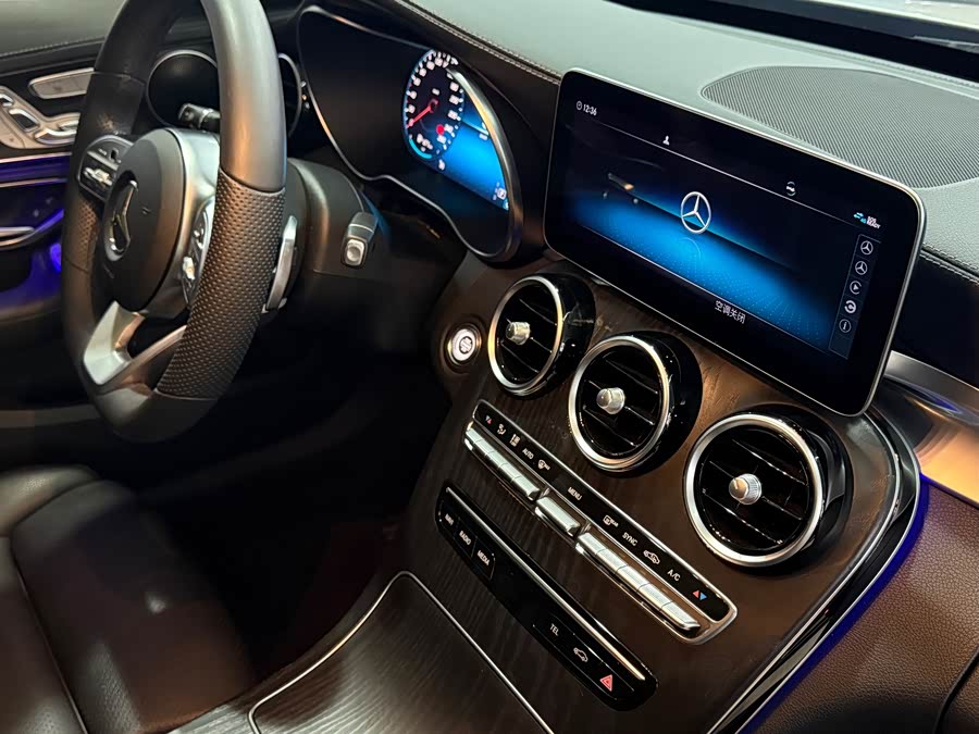 Mercedes-Benz C-Class 2020 — фото 17