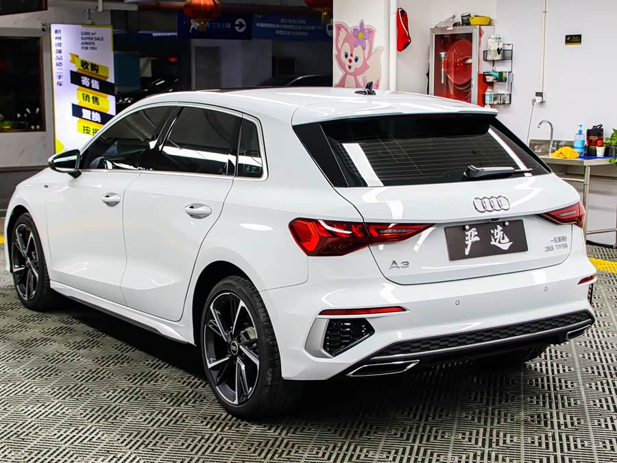 Audi A3 2023 — фото 22