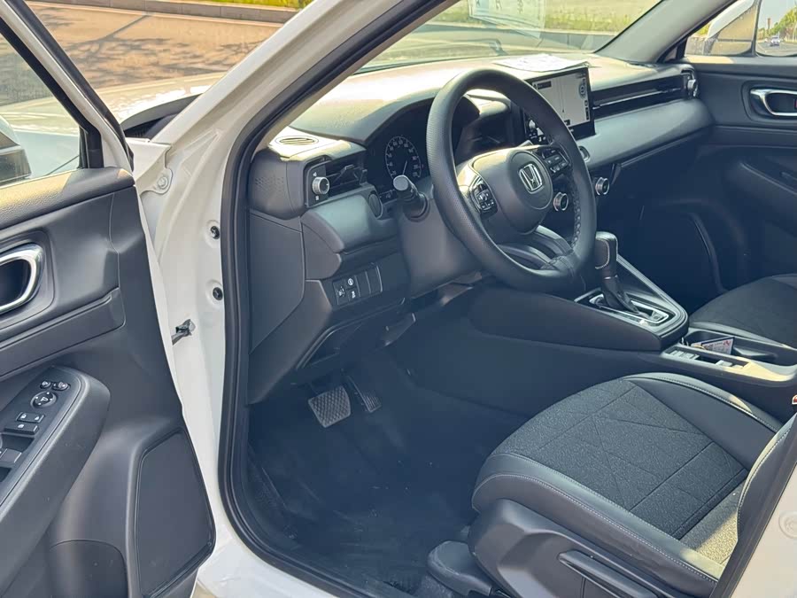 Honda Vezel 2023 — фото 10