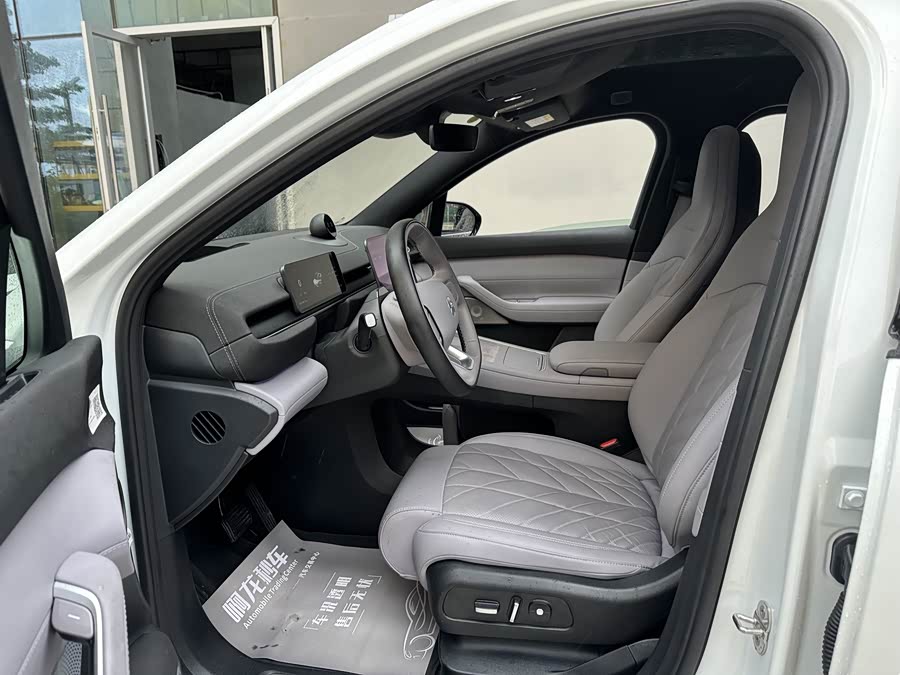 NIO EC6 2025