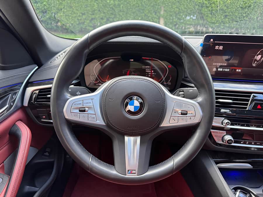 BMW 5 Series 2022 — фото 11