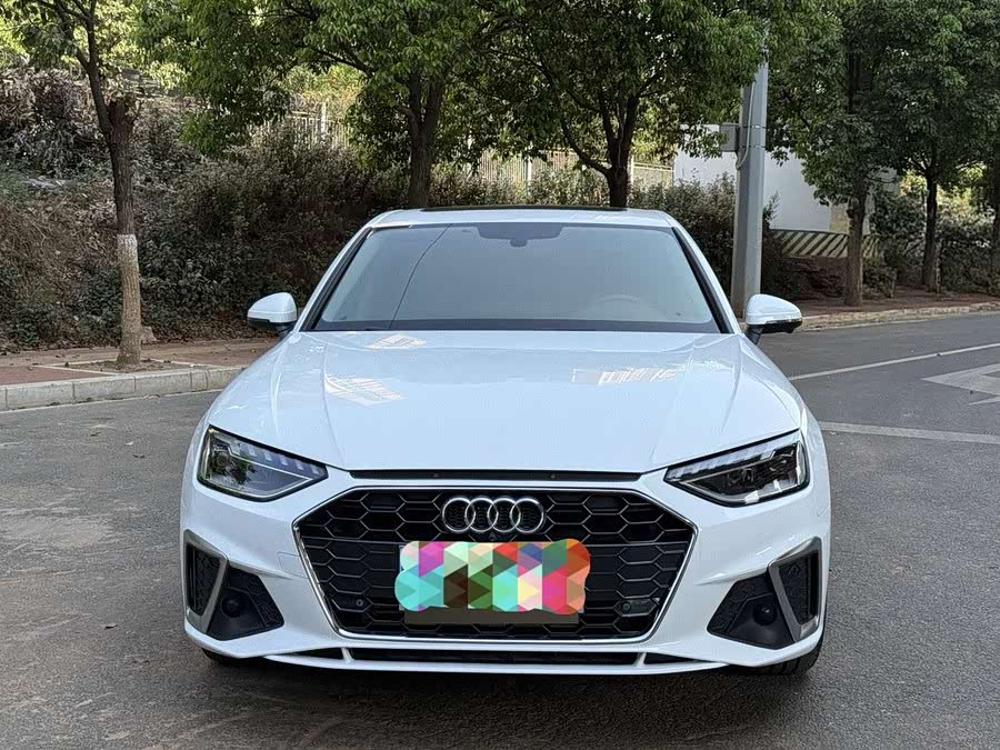 Audi A4L 2020
