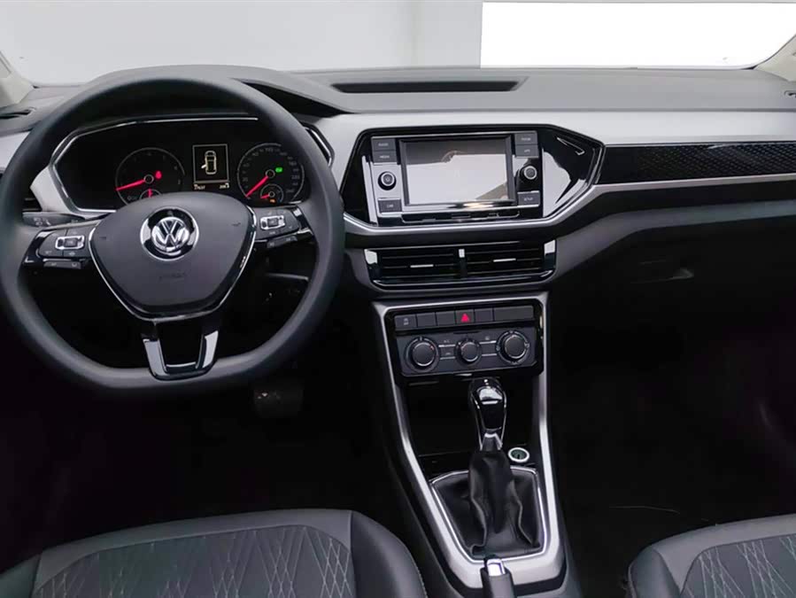 Volkswagen T-Cross 2019 — фото 12