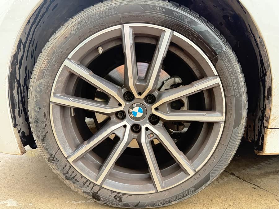 BMW 3 Series 2023