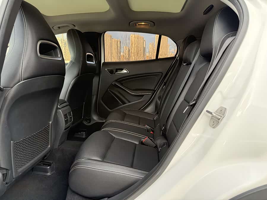 Mercedes-Benz GLA 2019