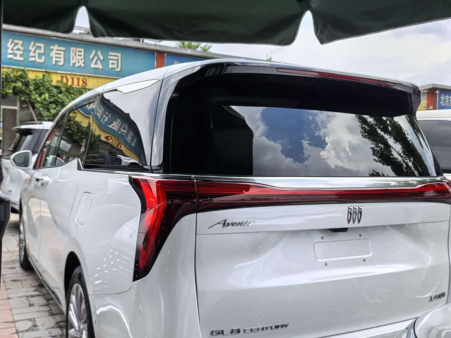 Buick Century 2025