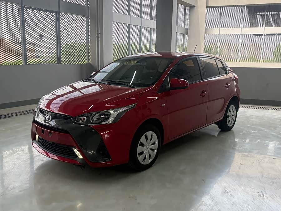Toyota Yaris L 2016
