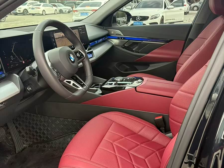 BMW 5 Series 2025