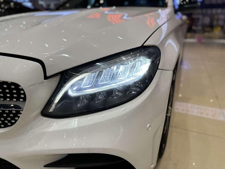 Mercedes-Benz C-Class 2020