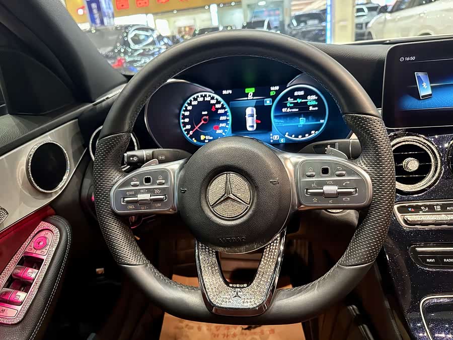 Mercedes-Benz C-Class 2020 — фото 12