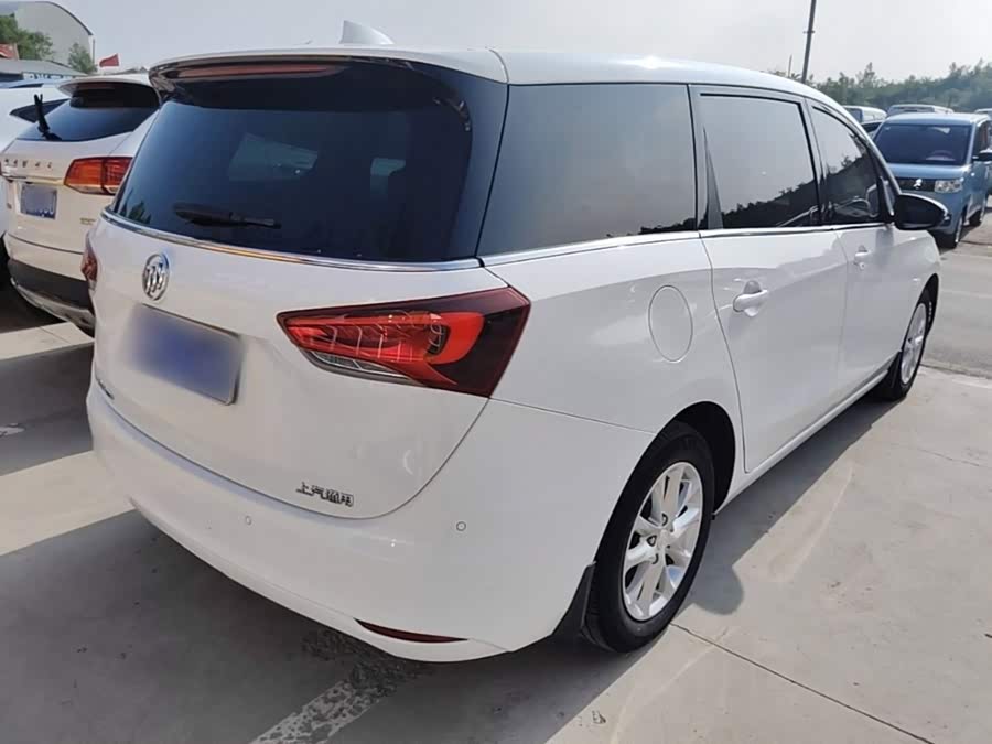 Buick GL6 2018