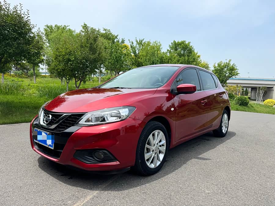 Nissan Tiida 2016