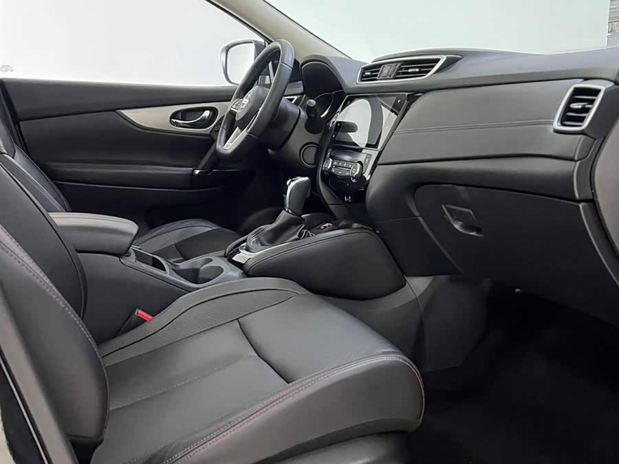 Nissan Qashqai 2022 — фото 11