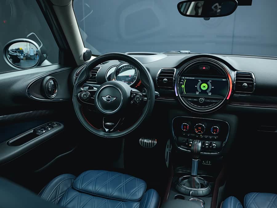 MINI Clubman 2016 — фото 18