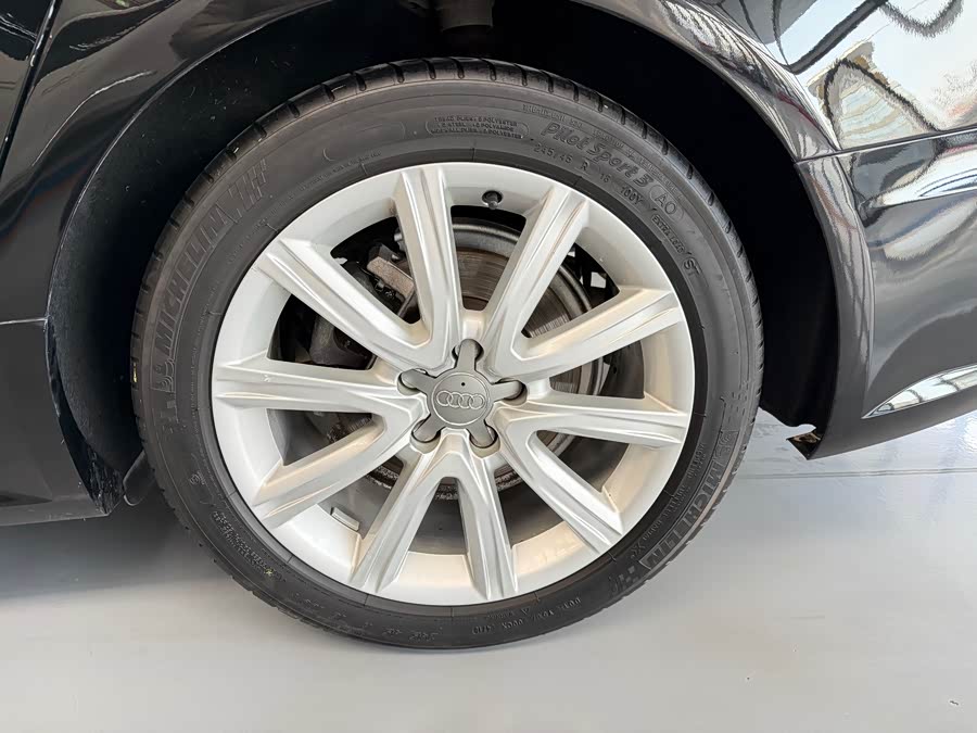Audi A6L 2018