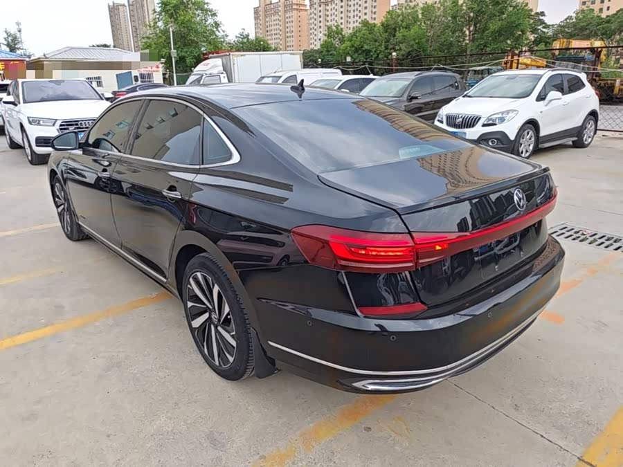 Volkswagen Passat 2022