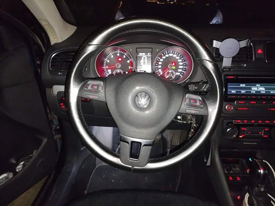 Volkswagen Golf 2011