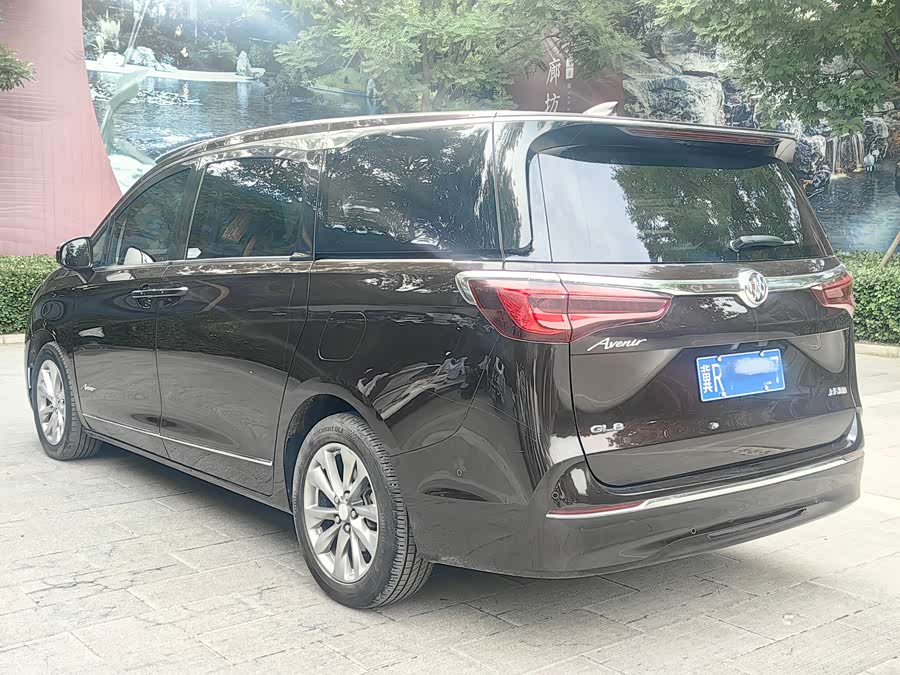 Buick GL8 2020
