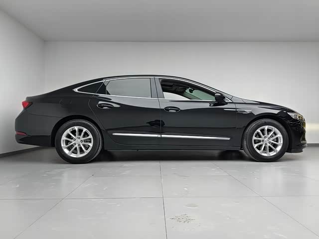 Buick LaCrosse 2022