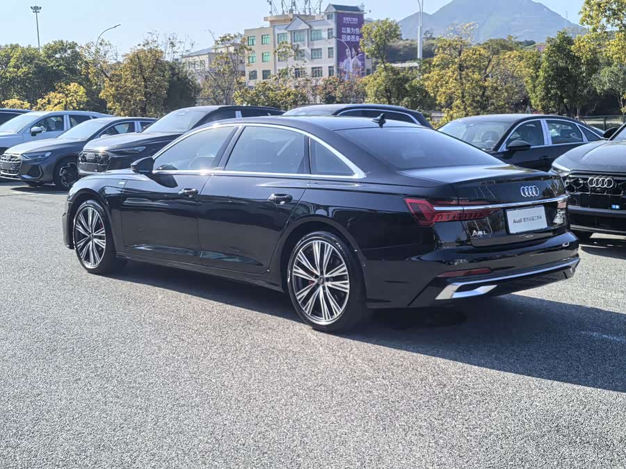 Audi A6L 2024
